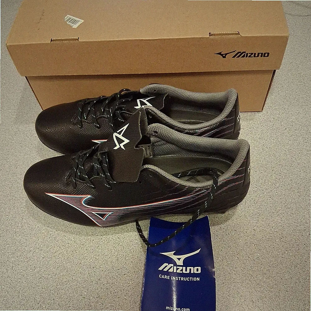 Mizuno Alpha Select Junior FG Football Cleats Kids Size 5 Black NIB