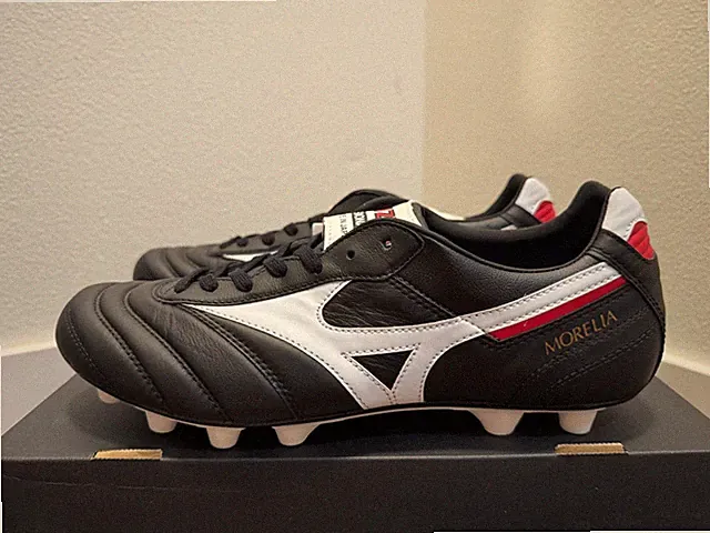 Mizuno Morelia II Made in Japan KL Soccer Cleat, Flap Tongue (Size 9.5)