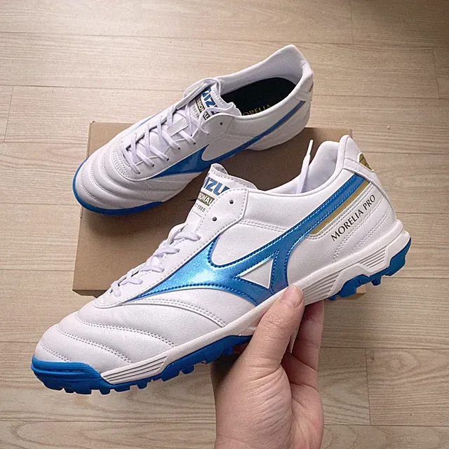 Mizuno Morelia II Pro AS Mens Turf Soccer Shoes Wide (2E) Laser Blue Gold