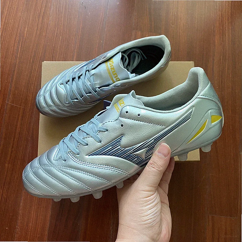 Mizuno Morelia Neo 4 Pro AG Wide (2E) Mens Soccer Cleats Galaxy Silver Gold