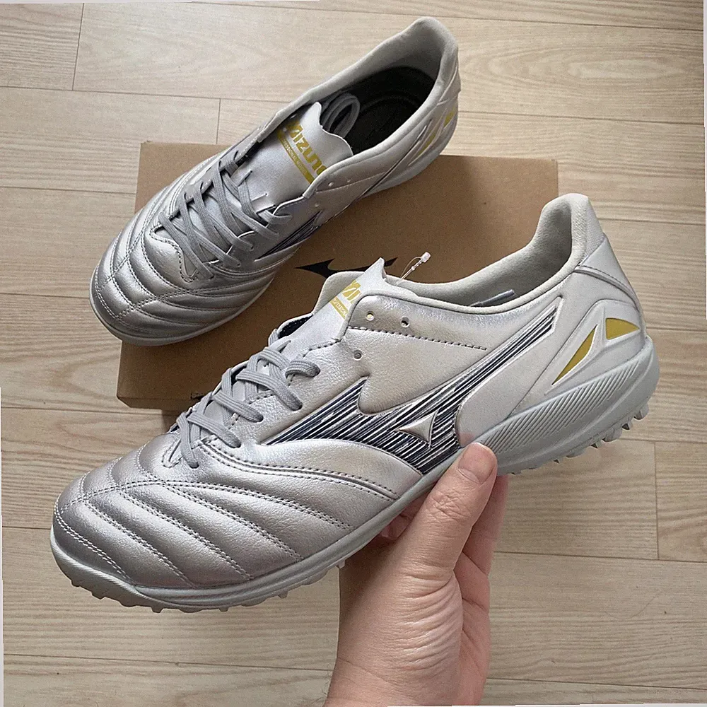 Mizuno Morelia Neo 4 Pro AS Mens Turf Soccer Shoes Galaxy Silver P1GD253504