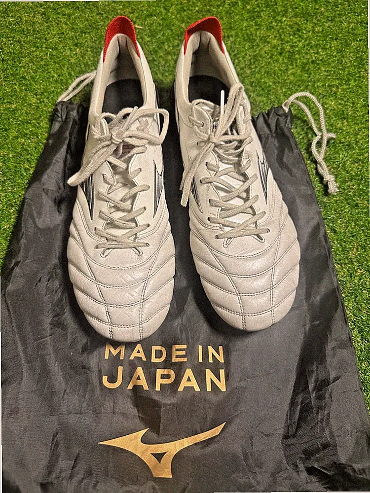 Mizuno Morelia Neo IV Made in Japan (MIJ) Firm Ground Soccer Cleats