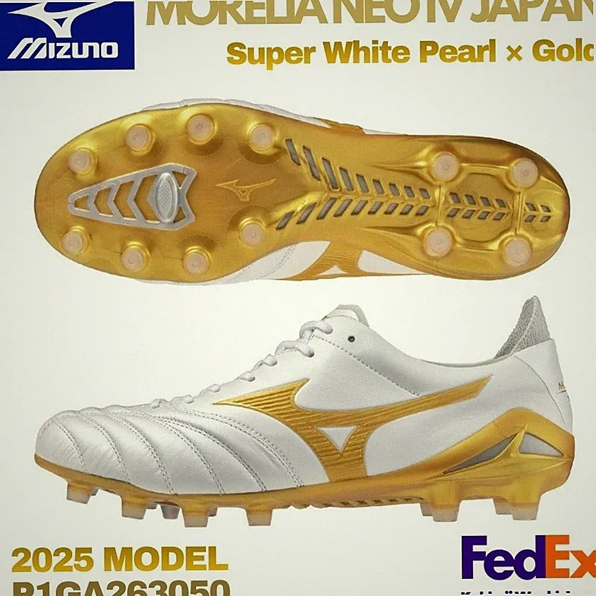 Mizuno Soccer Cleats MORELIA NEO 4 JAPAN Super White Pearl/Gold P1GA263050 NEW