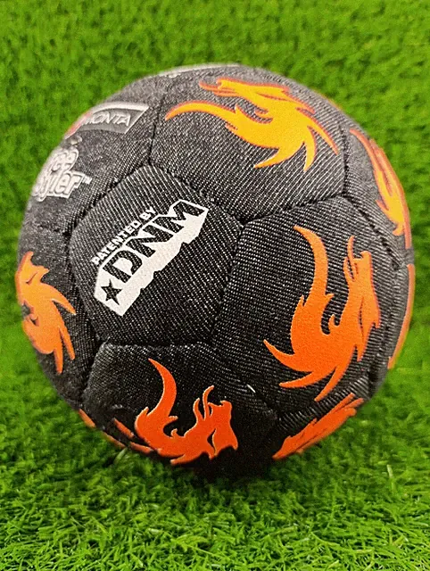 Monta FreeStyler DNM Ball Size 4.5 Street Soccer Ball