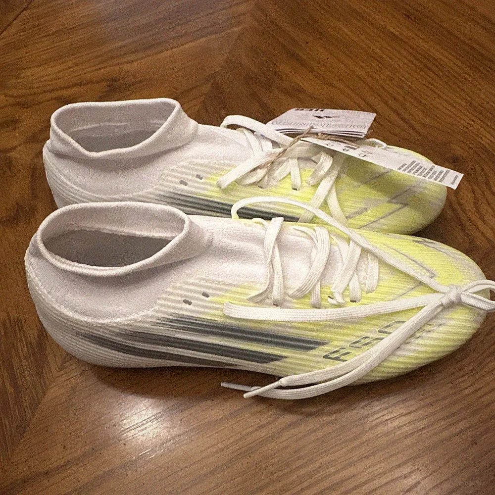 New adidas F50 Sparkfusion Club FG/AG Soccer Cleats White JP8350 Women’s 6-6.5