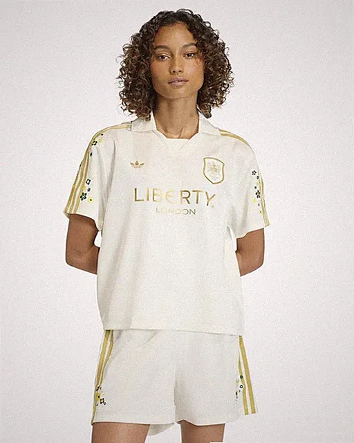 NEW ADIDAS LIBERTY LONDON 2 piece soccer footfall set white floral XL activewear