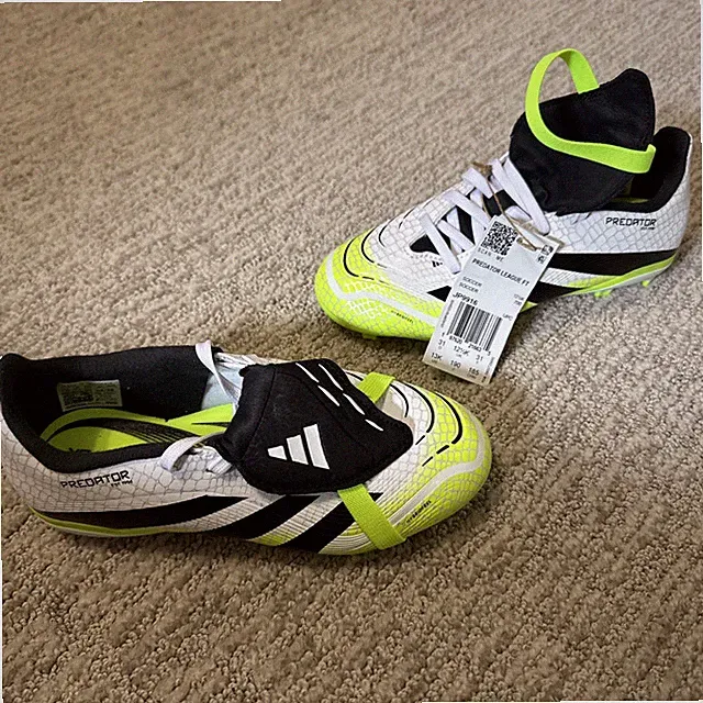 New Adidas Predator League FT FG Soccer Cleats Lucid Lemon Kids Size 13 JP9916
