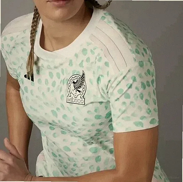 NEW ADIDAS Women's Mexico Team 23 Away Authentic Soccer Jersey NWT Size: SMALL