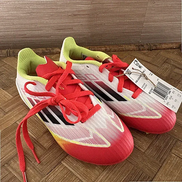 New Adidas Youth league FG/MG J F50 League FG Size 11K IE3747 retail $70