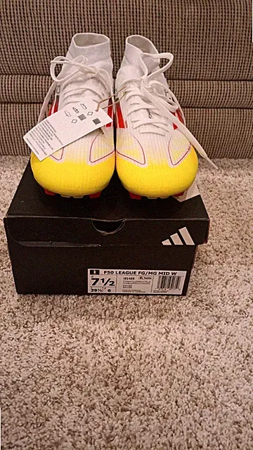 New Adiddas F50 LEAGUE FG/MG MID Cleats Size 7.5