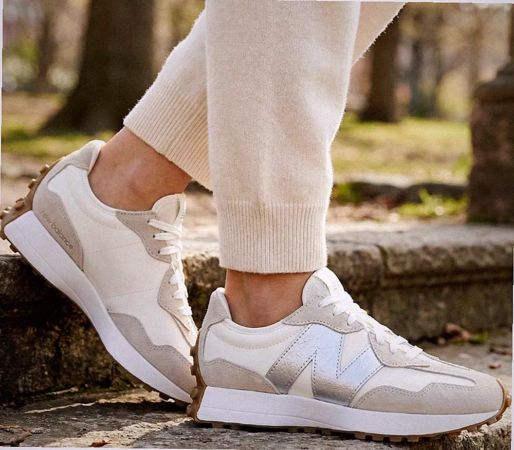 New Balance 327 Casual Athletic Women Sneaker Shoes White Grey SILVER size 5.5
