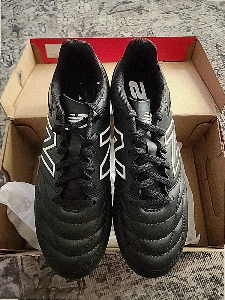 New Balance 442 V2 Academy FG Black White Wide Soccer Cleats Mens Size 6.5
