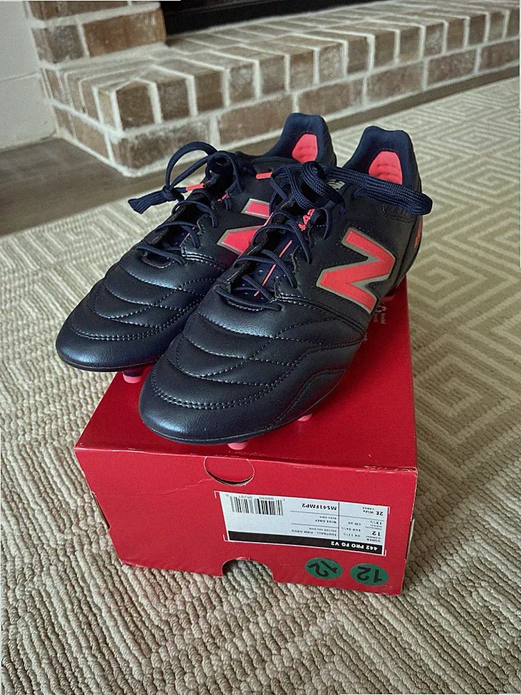 New Balance 442 V2 Pro FG Men's Soccer Cleats Navy