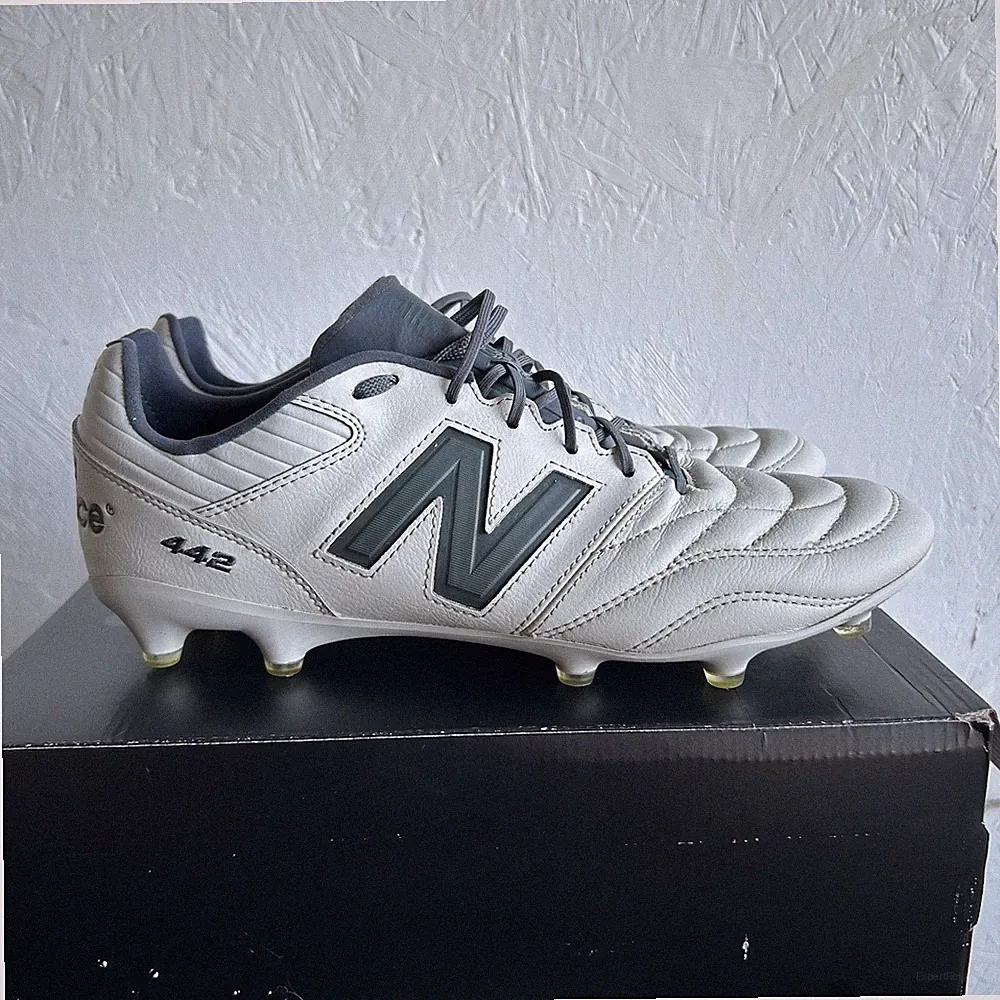 New Balance 442 V2 Pro FG Men's Soccer Football Cleats Kangaroo Leather, 11.5