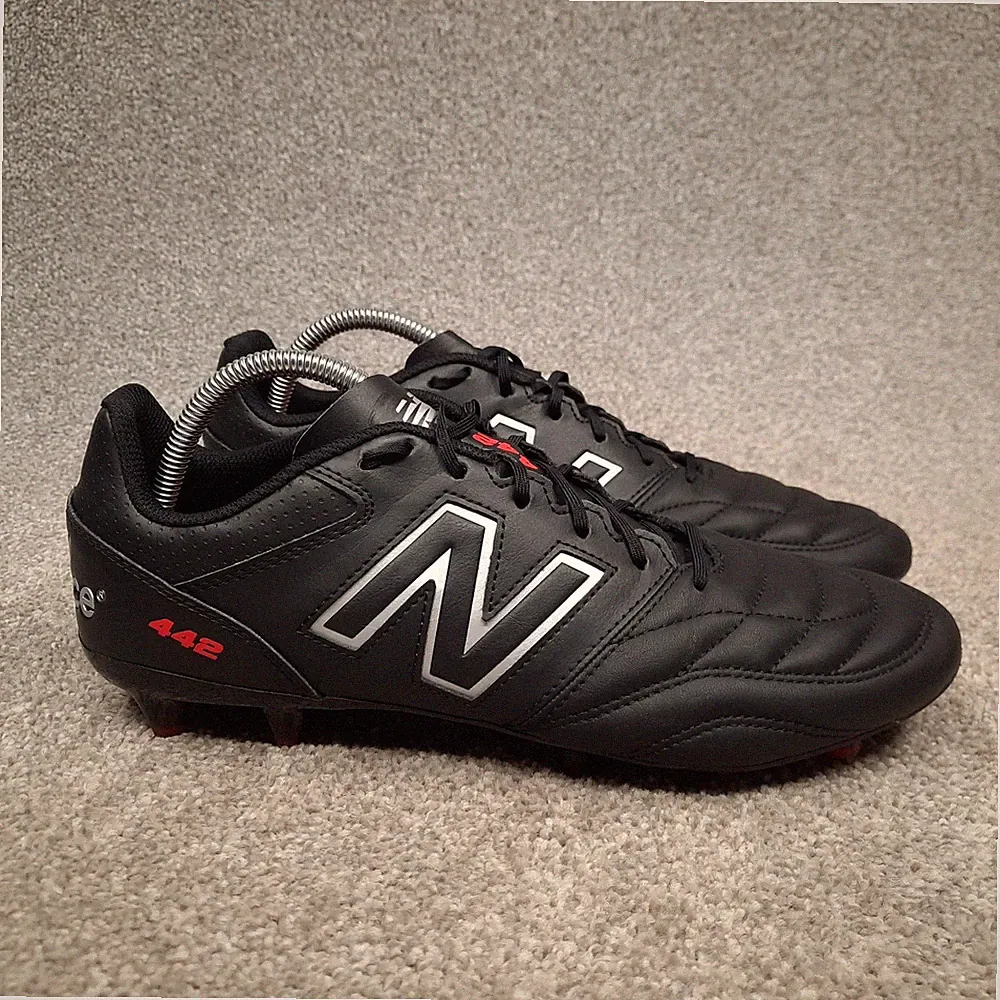 New Balance 442 V2 Team FG Soccer Cleats Mens Size 10.5 Black MS42FBK2 Leather