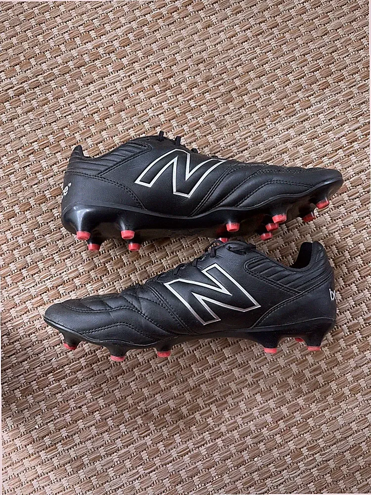 New Balance 442 V2 Team FG Soccer Cleats Mens Size 12.5 Black Leather FREE SHIP