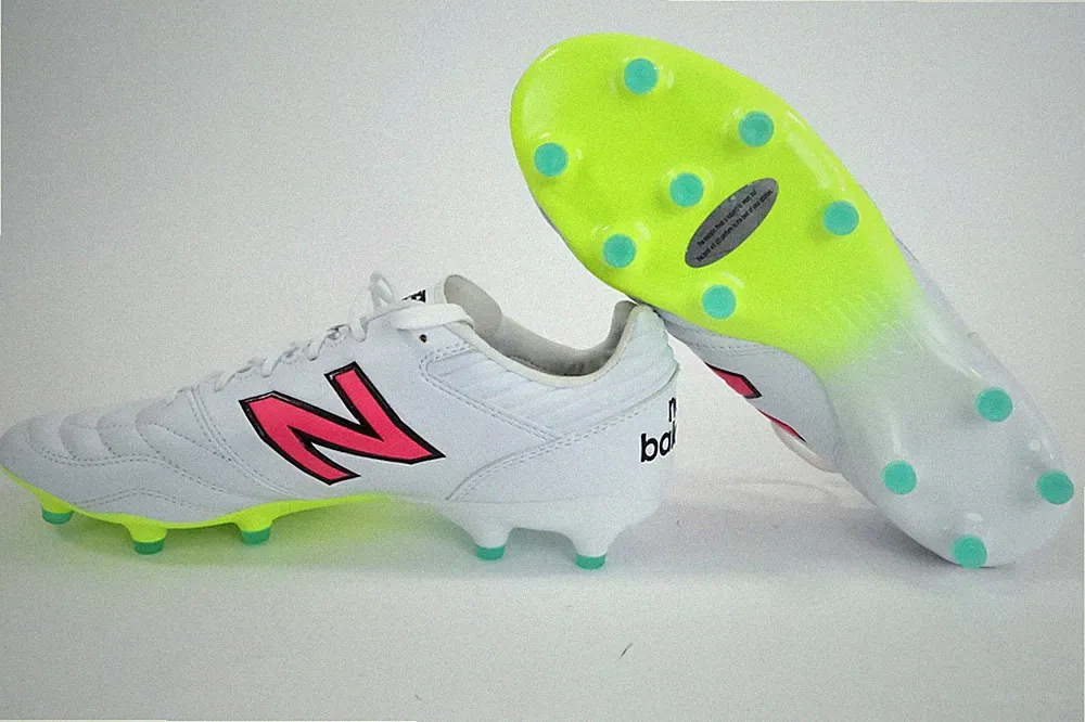New Balance 442 V2 Team FG Soccer Cleats White Pink Men's Size 9 MS41FMWH New