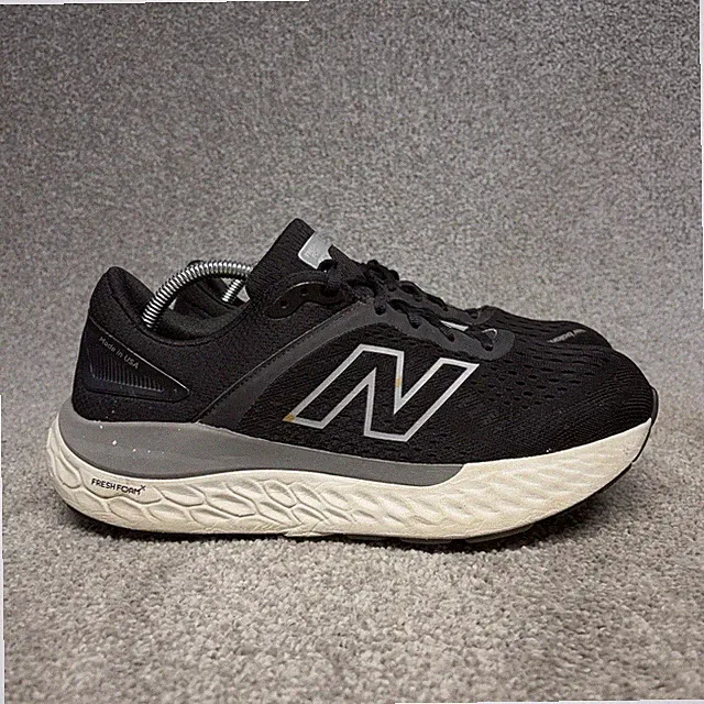 New Balance Fresh Foam X 1540v4 Shoes Sneaker Women Size 11 B Black White USA