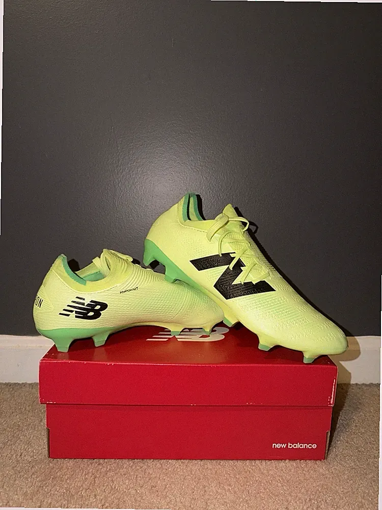 New Balance Furon Pro V7+ FG Mens Size 8.5 Wide 2E Green Soccer Cleats - SF1FL75