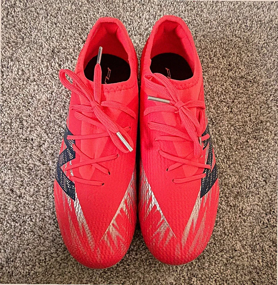 new balance youth soccer cleats