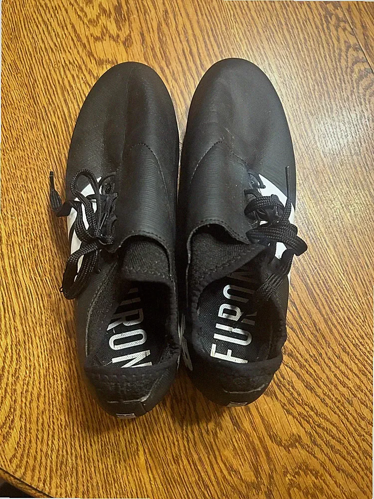 NEW BALANCE FURON V7+ DISPATCH FG BLACK/WHITE WIDE SOCCER CLEATS Size 6.5
