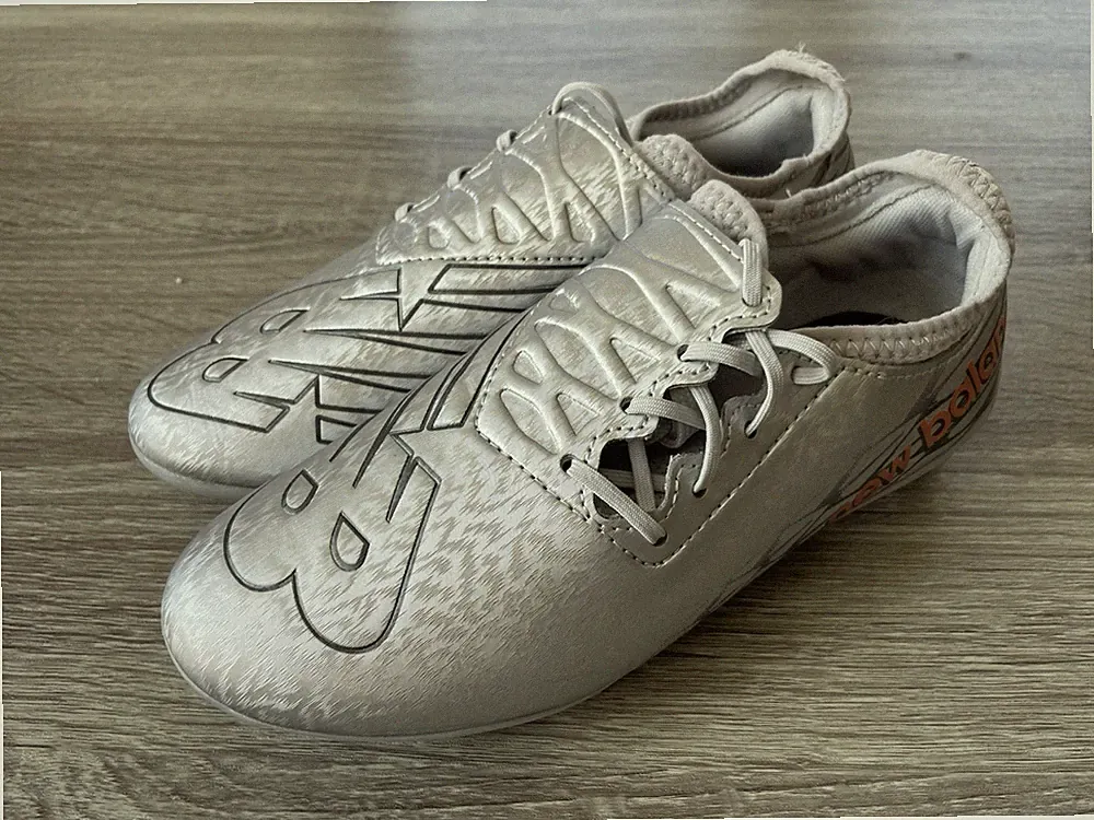 🔥 New Balance Furon v7 Dispatch Gray/Silver Soccer Cleats Firm Ground Boys Sz 3