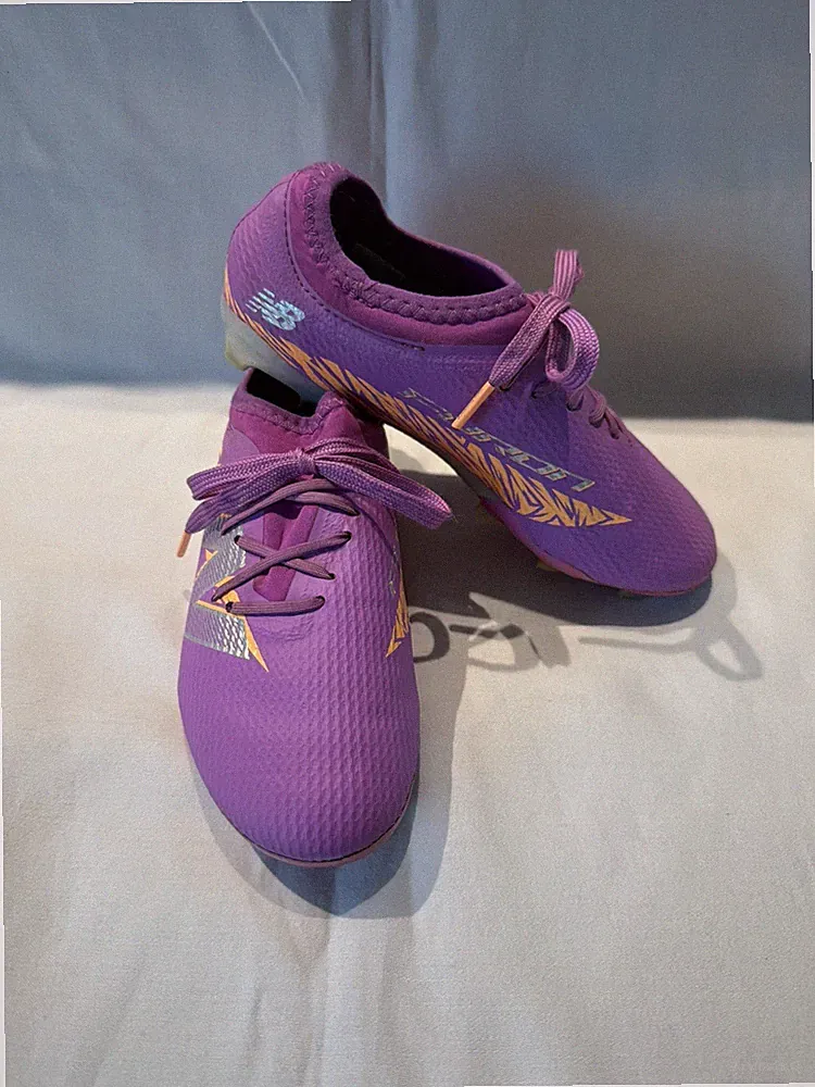 New Balance Furon V8 Kids US SZ 2, EU 33.5, UK 1.5 Purple Team FG Soccer Cleat