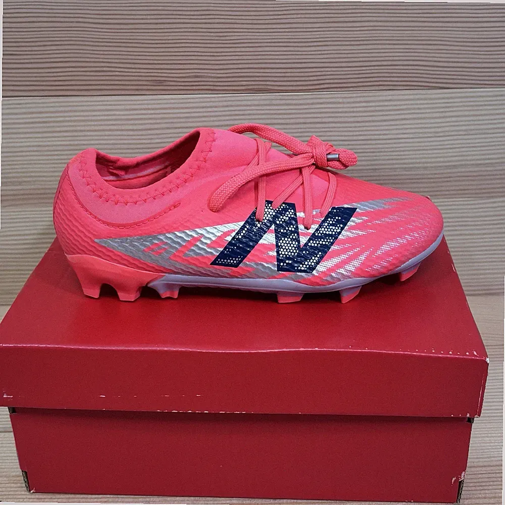 soccer cleats new balance kids