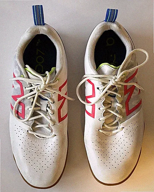 New Balance Mens Shoes Fresh Foam Audazo V6 Pro Indoor Soccer Sneakers US 10.5
