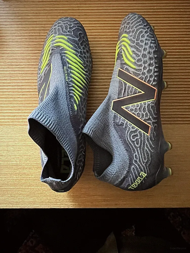 New Balance Tekela Elite FG Soccer Cleats/Mens Size 8/8.5 US