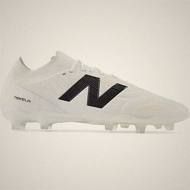New Balance Tekela Elite Low Laced V5 2E Wide Firm Ground Soccer Cleats-White
