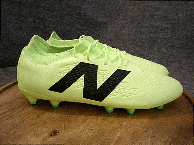 New Balance Tekela Pro Low FG v4+ Bleached Lime Glo Mens Size 13 D Soccer Cleats