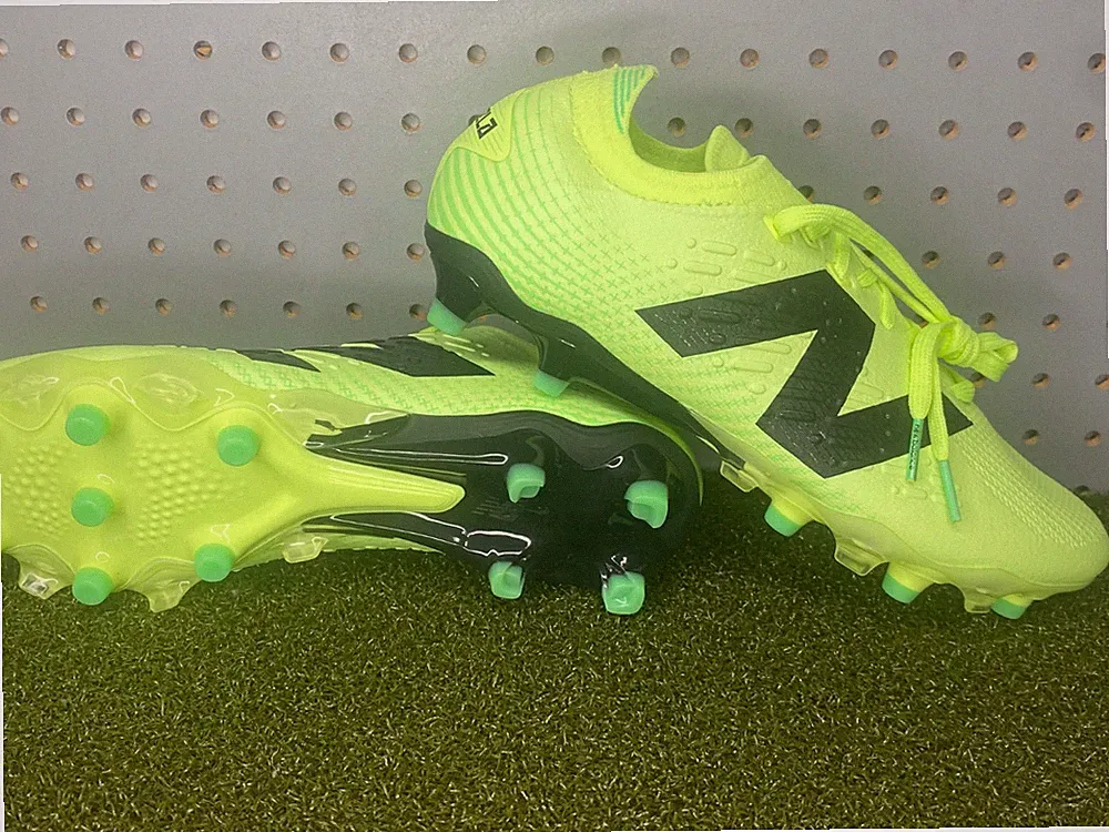 New Balance Tekela Pro Low FG V4+ Green Soccer Cleats Size: Men's 9 2E Wide