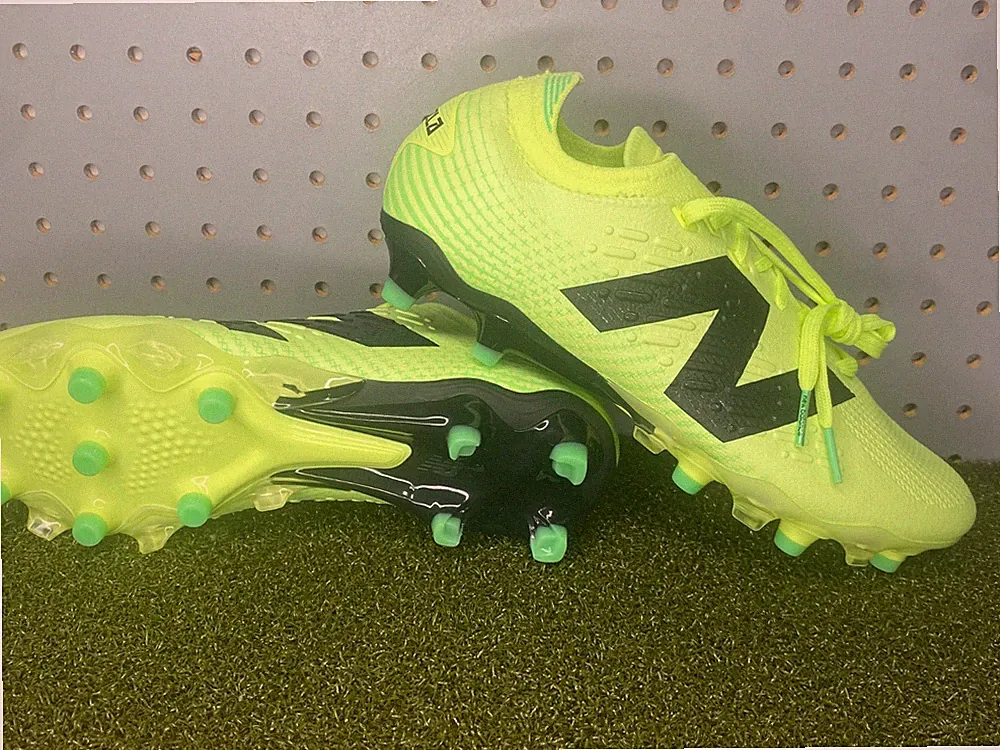 New Balance Tekela Pro Low FG V4+ Green Soccer Cleats Size Mens 7.5 Womens 9 2E