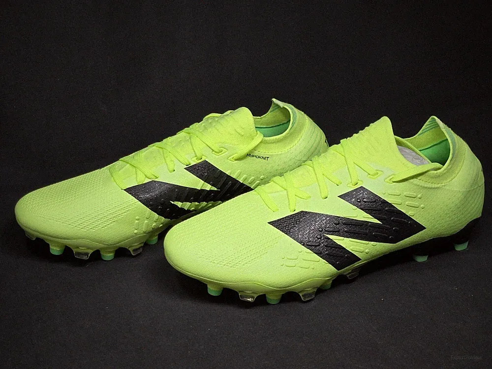 New Balance Tekela Pro Low V4+ FG Mens Soccer Cleats Neon Green Grinch Black NBY