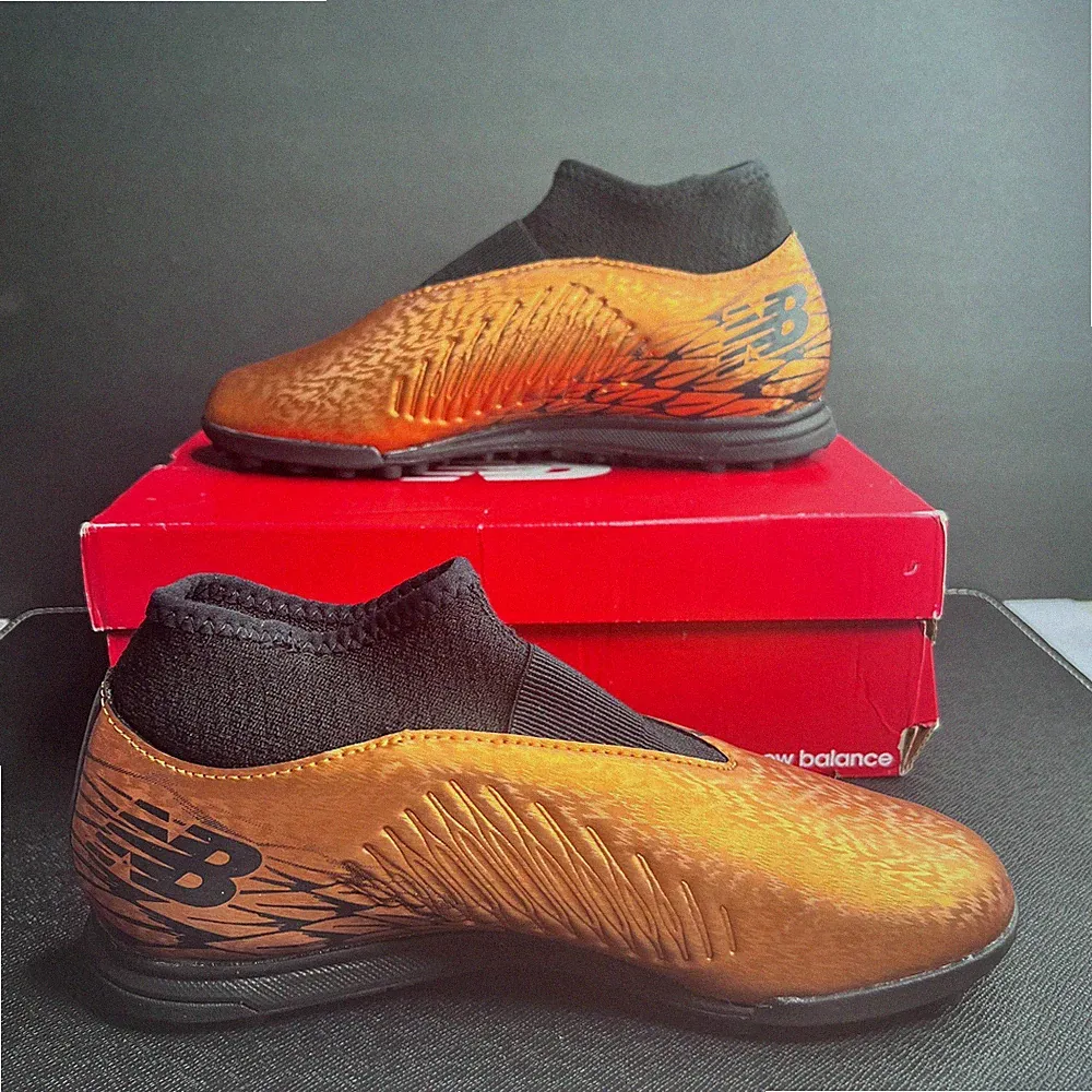 New Balance Tekela v4 Magique Junior FG Kids Soccer Cleats Size 4.5 SJT3FCB4