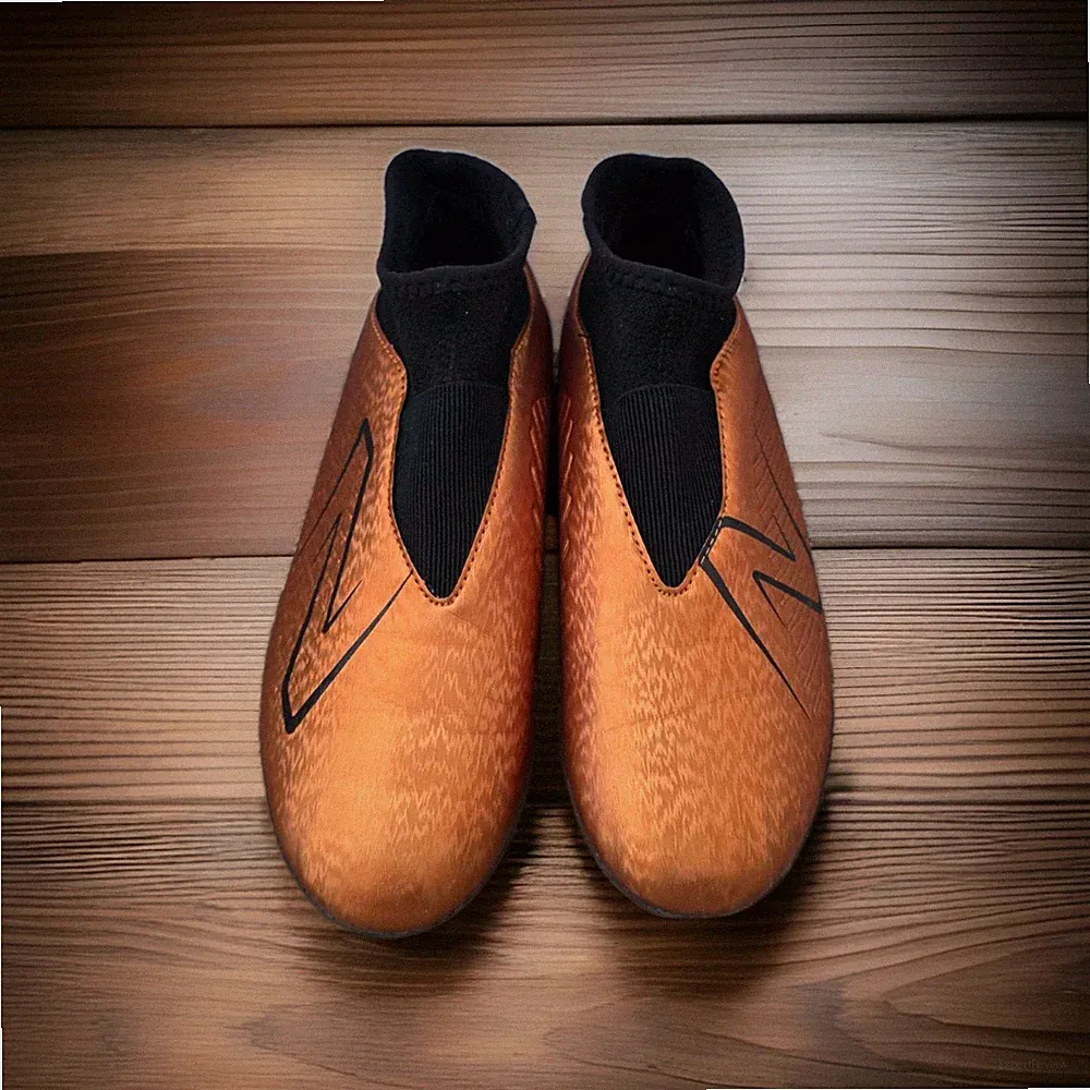 New Balance Tekela v4 Magique Junior FG Kids Soccer Cleats Size 5 Copper/Black