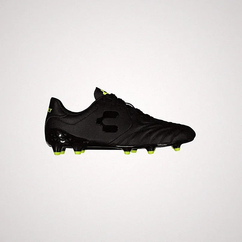 NEW CHARLY LEGENDARIO FIRMGROUND SOCCER CLEATS BLACK VOLT GREEN SIZE 9.5 US