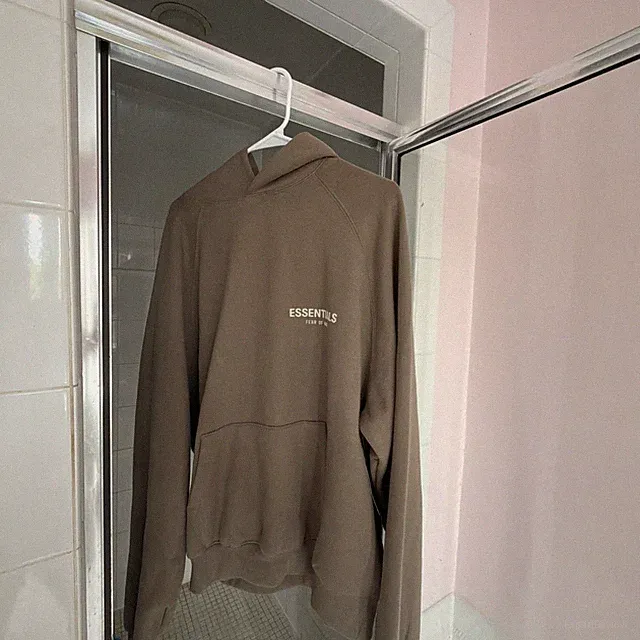 NEW Essentials Desert Taupe Hoodie MEDIUM HYPETREASURES FAST SHIPPING📦✈️