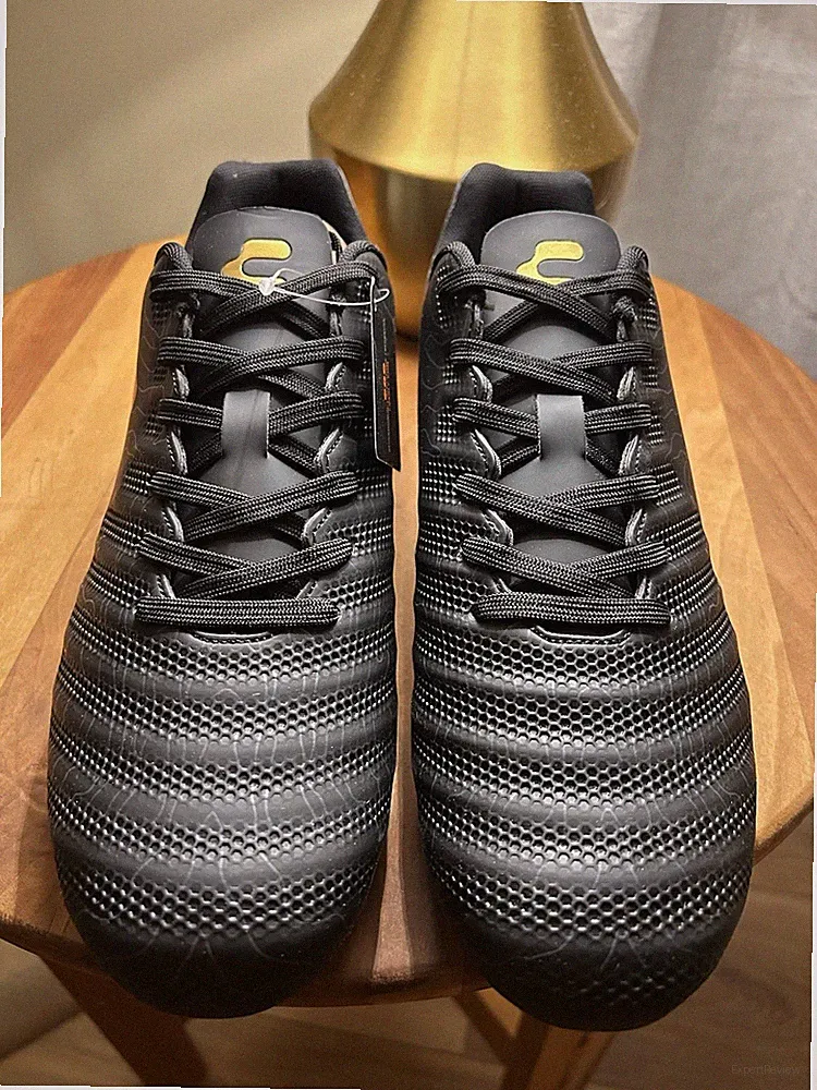 New Men’s 11.0 Charly Hotcross Soccer Cleats