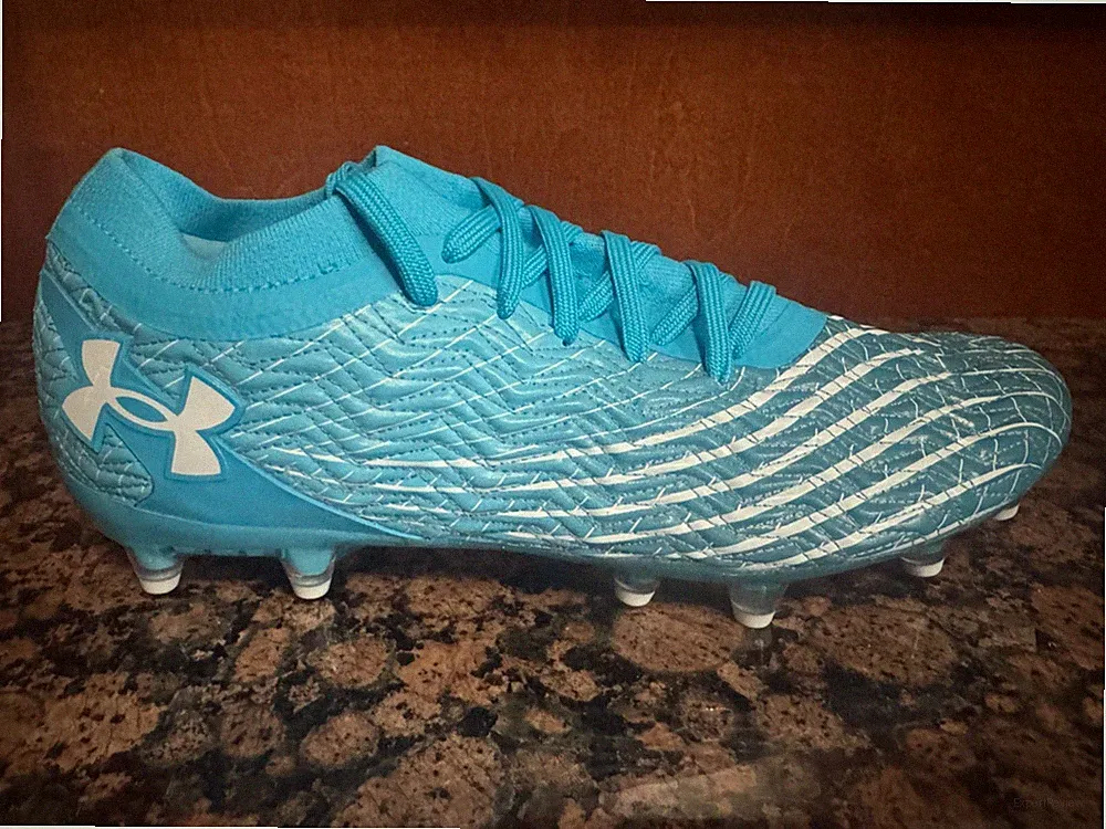New! Mens 8/Womens 9.5 UNDER ARMOUR MAGNETICO PRO 5 FG SOCCER CLEATS BLUE BLUR