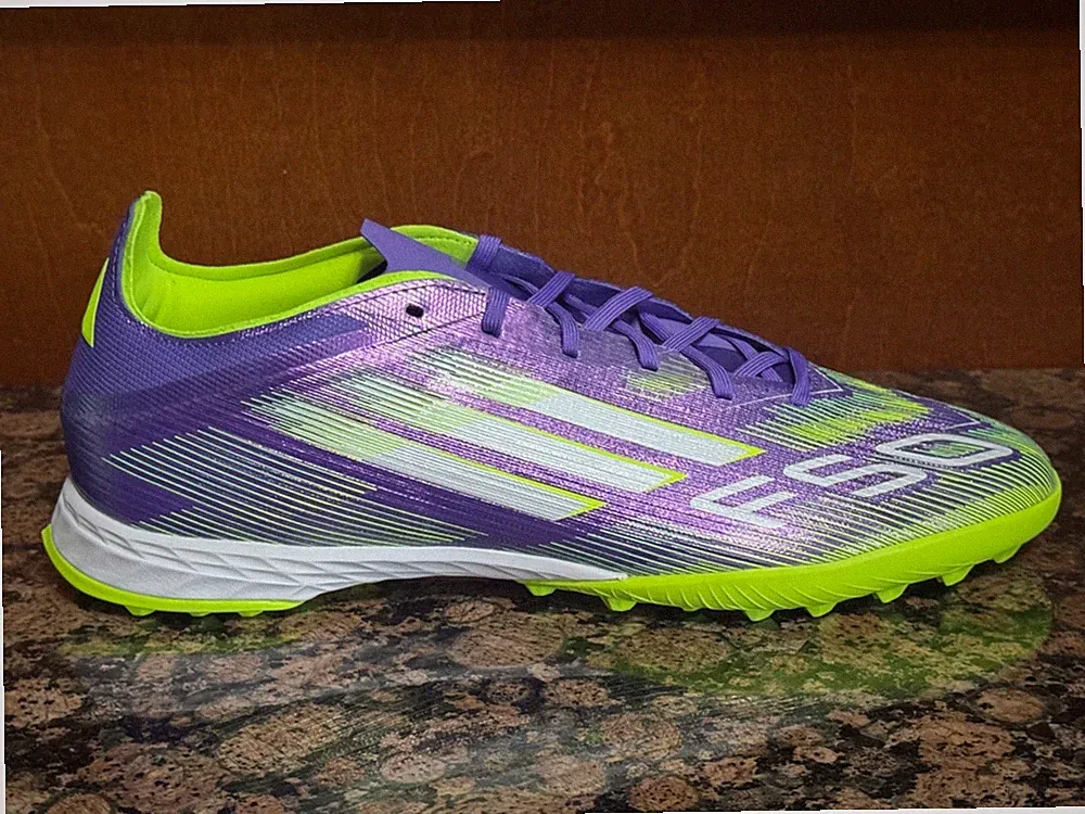 New! Mens ADIDAS F50 PRO TURF SOCCER SHOES/CLEATS JH7665 PURPLE
