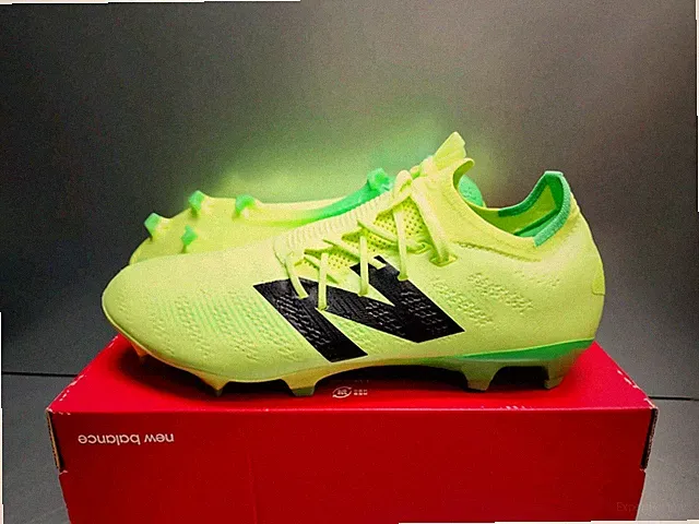 New Mens New Balance Furon Pro FG V7+ Soccer Cleats Sz 9.5 Lime Glo No Lid