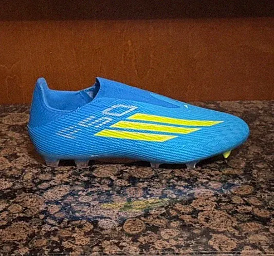 New! Mens US 10.5 ADIDAS F50 LEAGUE LL LACELESS FG/MG SOCCER CLEATS BLUE/YELLOW