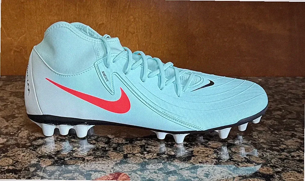 New! Mens US 12 NIKE PHANTOM LUNA 2 ACADEMY AG HIGH-TOP SOCCER CLEATS MINT