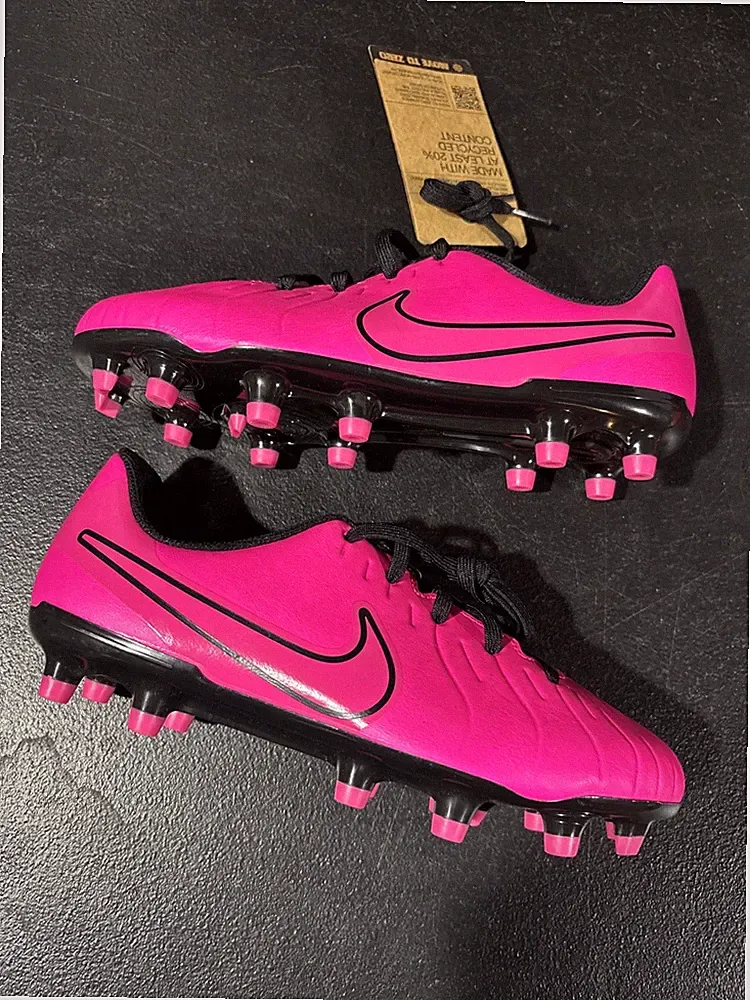 🔥NEW Nike Jr. Tiempo Legend 10 Club Big Kids' 4.5 FG AG Low Pink Soccer Cleats