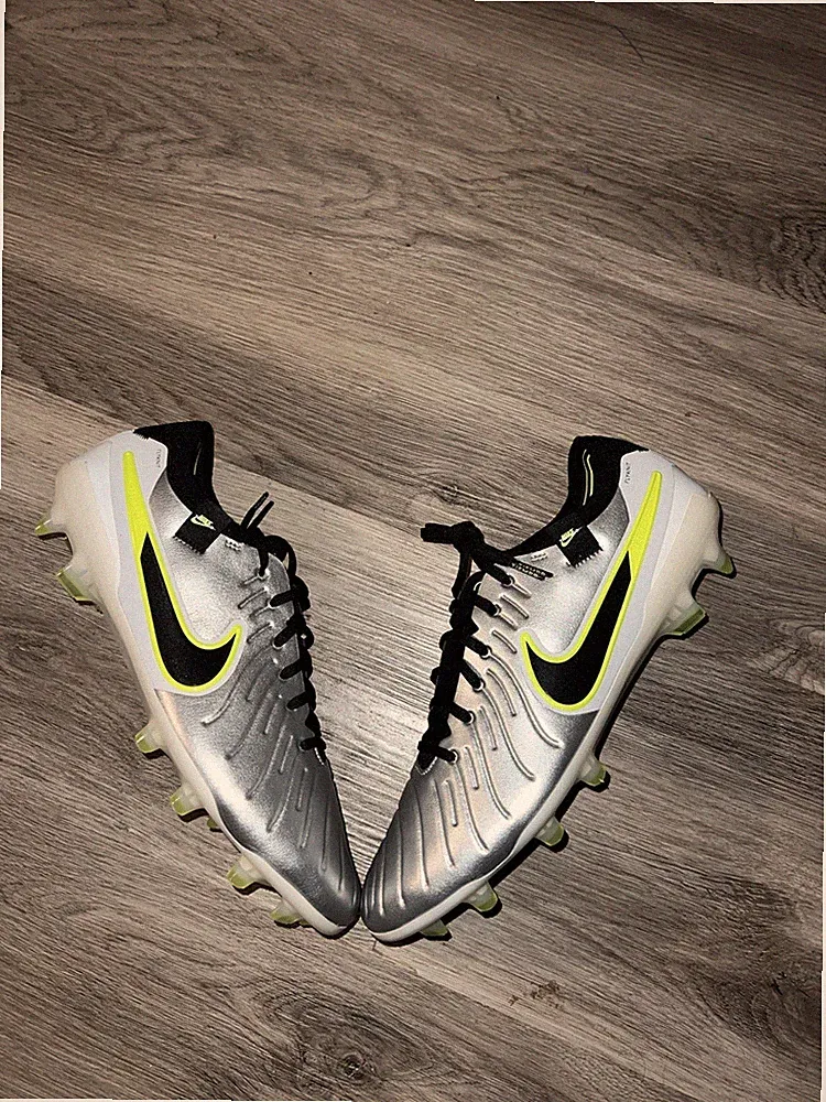 NEW NIKE LEGEND 10 ELITE FG PRO SOCCER CLEATS METALLIC SILVER HF8980-001 SZ 11