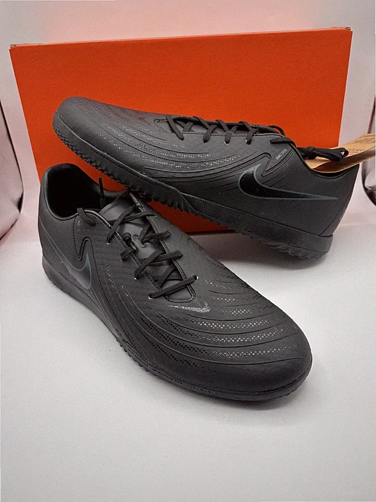 New Nike Phantom GX 2 Academy IC Black Mens Size 12 Indoor Soccer Cleats Shoes