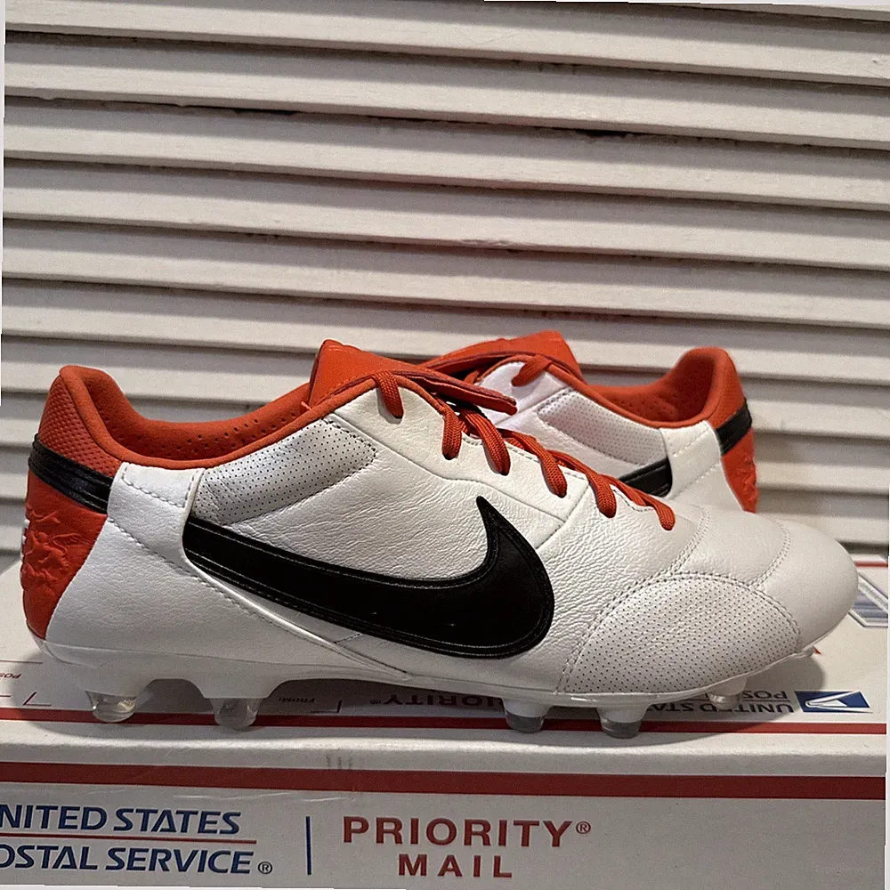 New Nike Premier 3 FG Soccer Cleats Orange White Men’s Size 11 HM0265-800