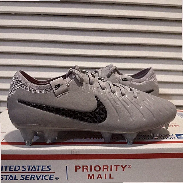 New Nike Tiempo Legend 10 Elite SG-Pro AC Cleats Men’s Size 6.5 / W 8 HF4375-001